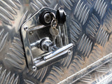 Image-OMINS:58057